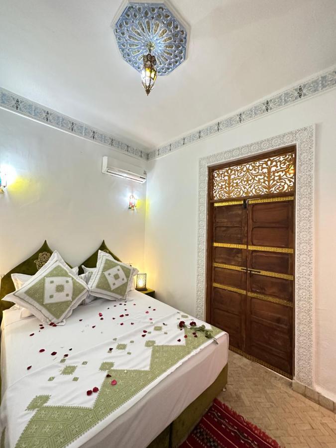 Dar Khmissa Fes Bed and Breakfast Buitenkant foto